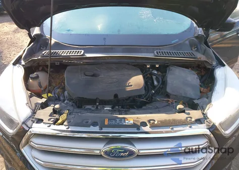 2017 Ford Escape Se z USA, uszkodzony, nr VIN 1FMCU9GD3HUD91756